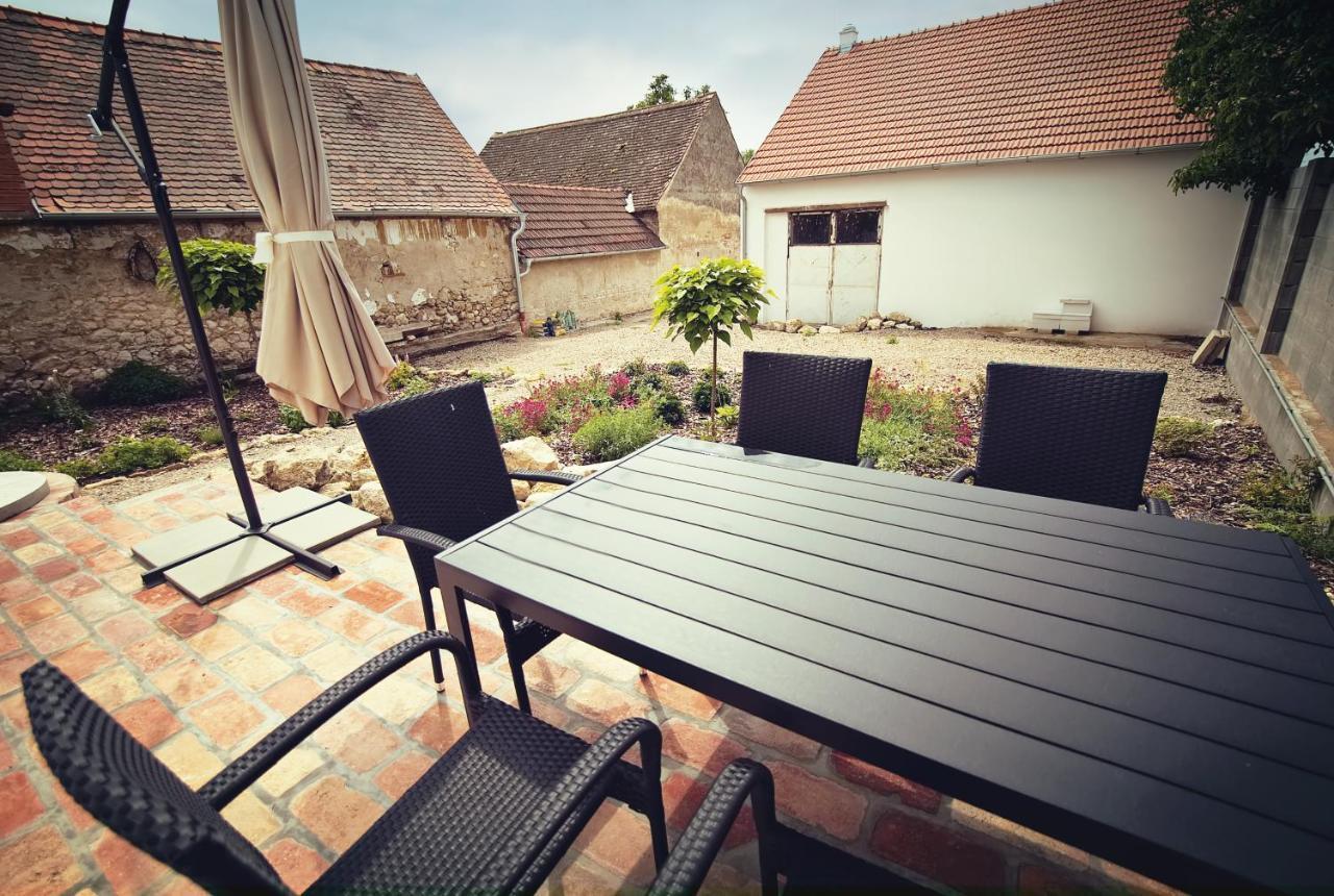 "U Capa" Krasny Apartman V Sedleci Sedlec  Ngoại thất bức ảnh