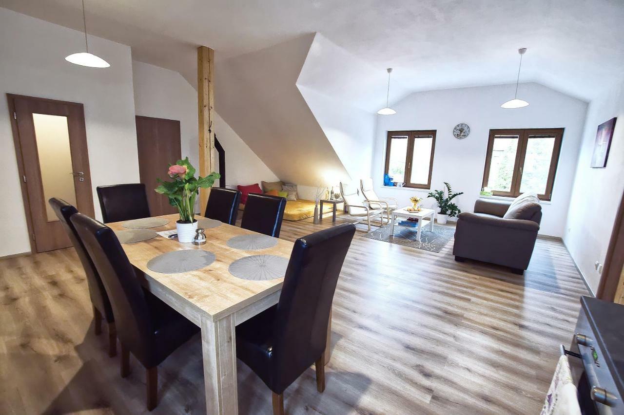 "U Capa" Krasny Apartman V Sedleci Sedlec  Ngoại thất bức ảnh
