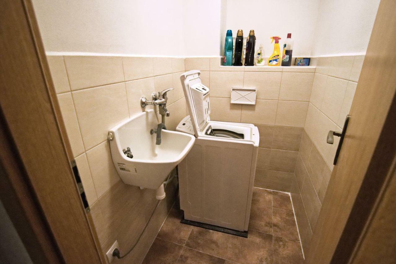 "U Capa" Krasny Apartman V Sedleci Sedlec  Ngoại thất bức ảnh