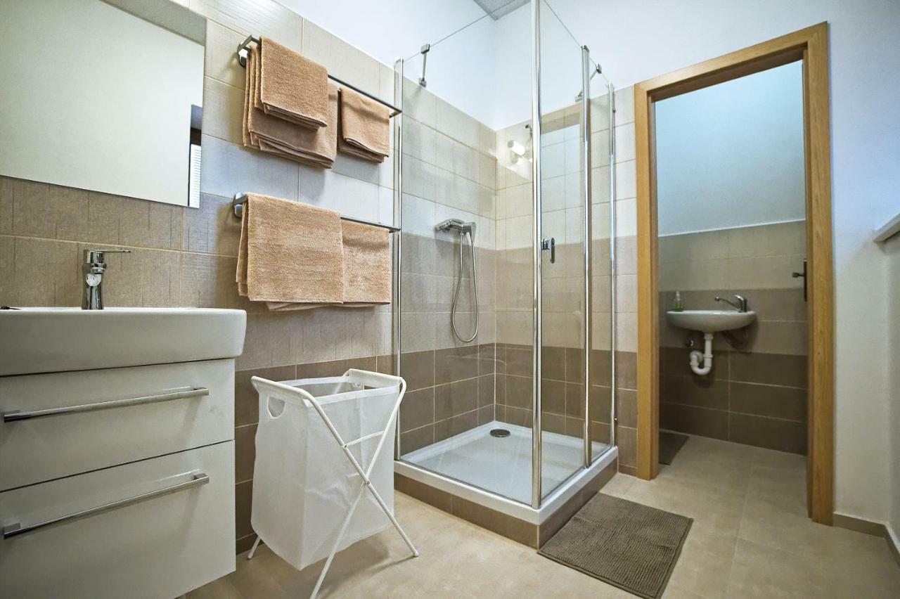 "U Capa" Krasny Apartman V Sedleci Sedlec  Ngoại thất bức ảnh