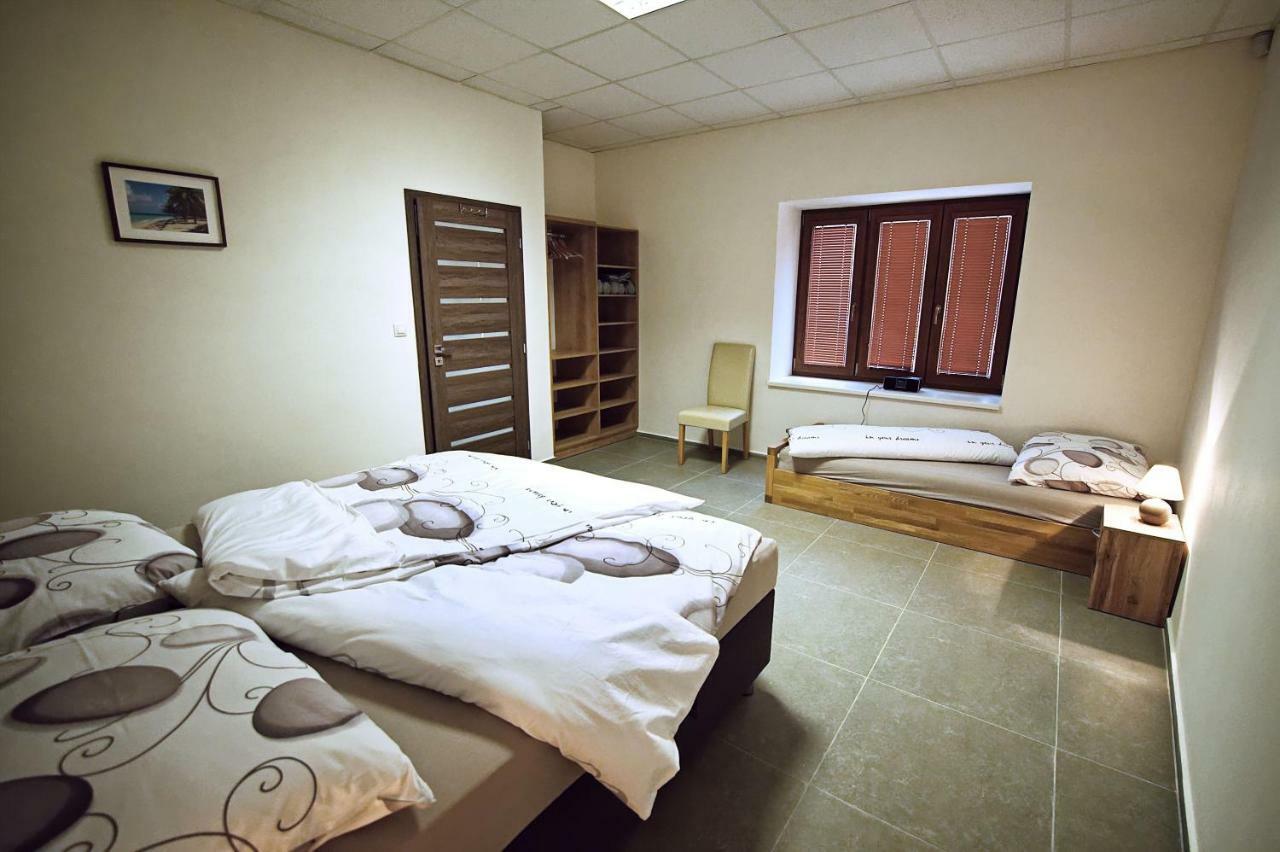 "U Capa" Krasny Apartman V Sedleci Sedlec  Ngoại thất bức ảnh
